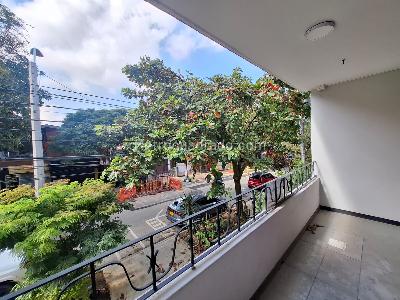 Casa de 4 alcobas en arriendo en Manila, Medellín, 200 m² · foto 3 de 20