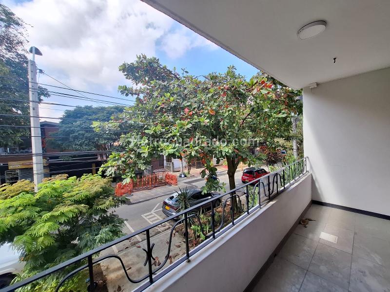 Casa Comercial Versátil de 4 Alcobas en Manila - 3