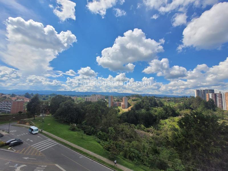 Apartamento en arriendo en Rionegro (Fontibón) 2 hab / 2 baños - 2