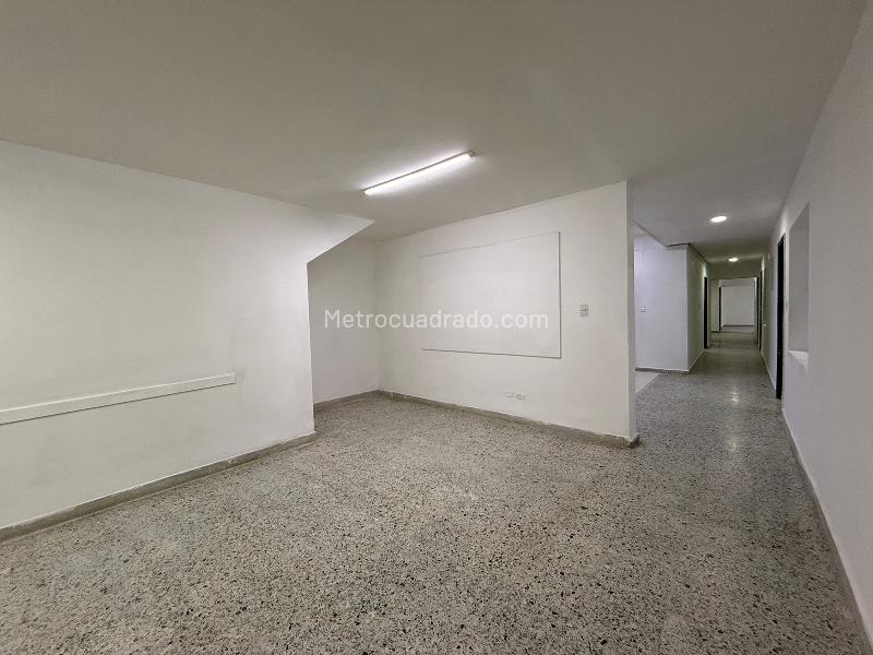 Local Comercial en Arriendo, Boston, Medellín - Widok 2