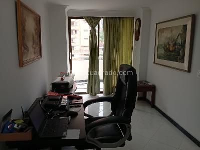Apartamento de 3 alcobas en venta en Las Lomas, Medellín, 106 m² · foto 3 de 14