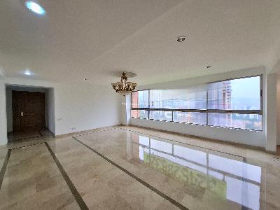 Apartamento en arriendo en Los Balsos, Medellín · foto 9 de 20