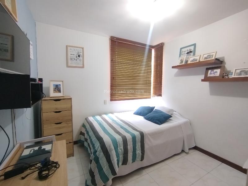 Spacious 2BR Apartment with Amenities in Transversal Superior - 8