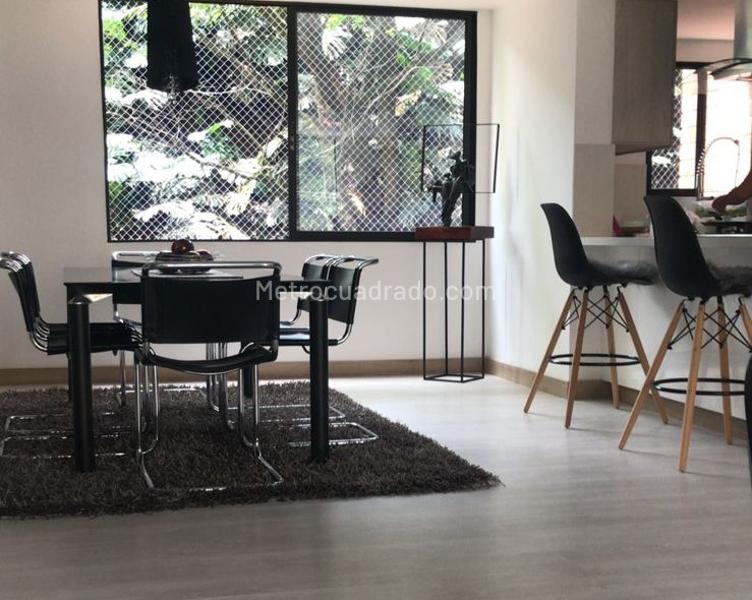 Apartamento en Arriendo en El Campestre El Poblado con Jacuzzi - 9