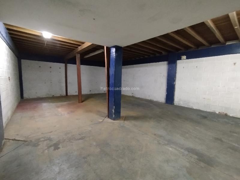 Bodega en Arriendo, Robledo, Medellín - Más
