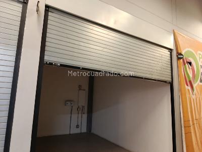 Retail space for rent in Bello, Bello