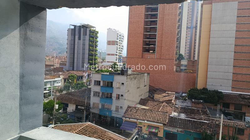 Apartamento Amplio de 4 Alcobas en Arriendo en Boston