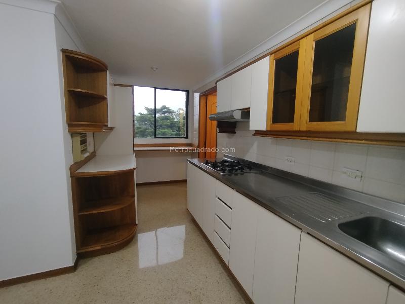 Spectacular 3BR Apartment in El Campestre - 9