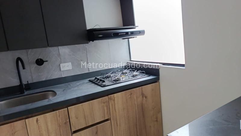 Apartamento Acogedor de 2 Alcobas en Boston