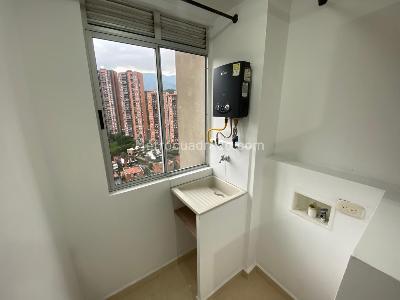 Apartamento de 3 alcobas en arriendo en Lagos De La Doctora, Sabaneta, 68 m² · foto 9 de 20