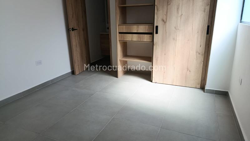 Apartamento de 2 Alcobas en Boston, Medellín - 8