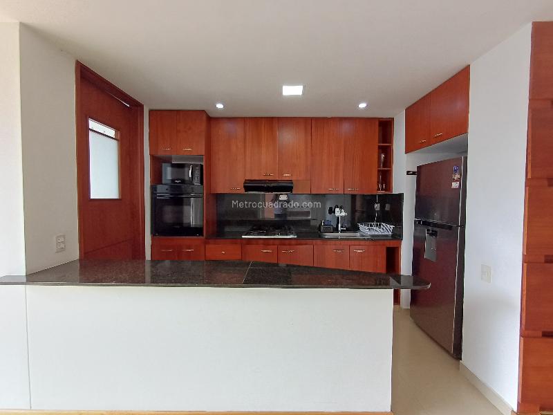 Apartamento Cómodo de 2 Alcobas en Lalinde, El Poblado - 2