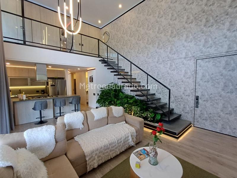 Spacious 3BR Penthouse in Las Palmas - 4