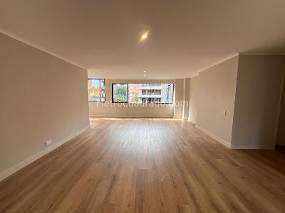 Apartamento de 3 alcobas en venta en Alejandria, Medellín, 192 m² · foto 3 de 20
