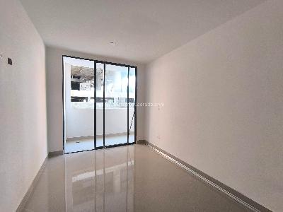 Apartamento de 3 alcobas en venta en Laureles, Medellín, 106 m² · foto 18 de 20