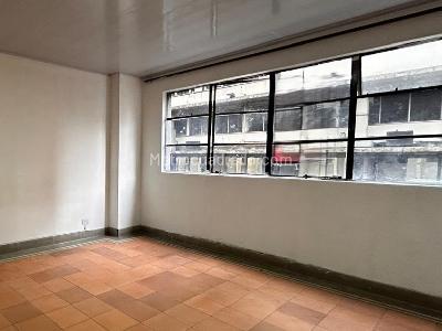 Apartamento en venta en La Candelaria, Medellín · foto 2 de 19