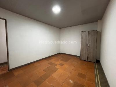 Apartamento en venta en La Candelaria, Medellín · foto 4 de 19