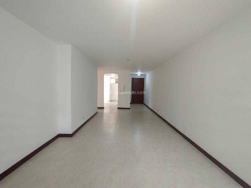 Apartamento Luminoso de 3 Alcobas en La Frontera M - 3