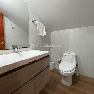 Casa de 4 alcobas en venta en Loma Del Escobero, Envigado, 807 m² · foto 7 de 20