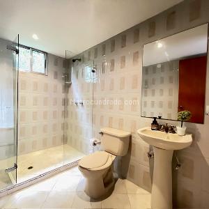 Casa de 4 alcobas en venta en Loma Del Escobero, Envigado, 807 m² · foto 9 de 20