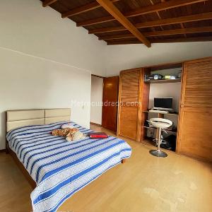 Casa de 4 alcobas en venta en Loma Del Escobero, Envigado, 807 m² · foto 11 de 20