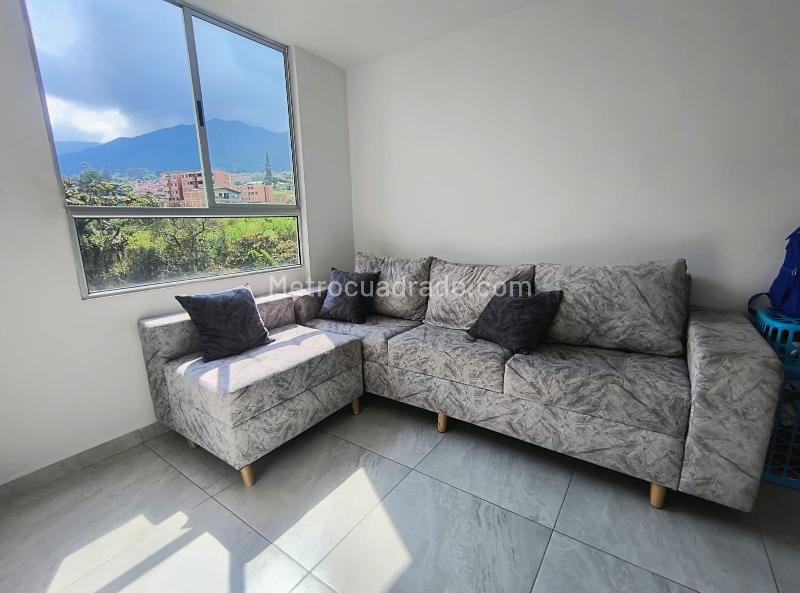 Apartamento en Arriendo de 2 Alcobas en San Antonio de Prado con Zonas Verdes - 2