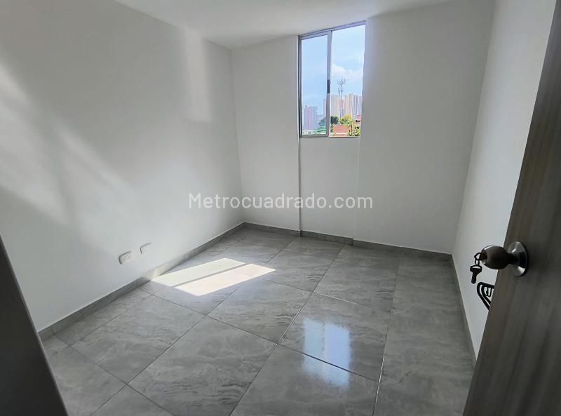 Apartamento en Arriendo de 2 Alcobas en San Antonio de Prado con Zonas Verdes - 9