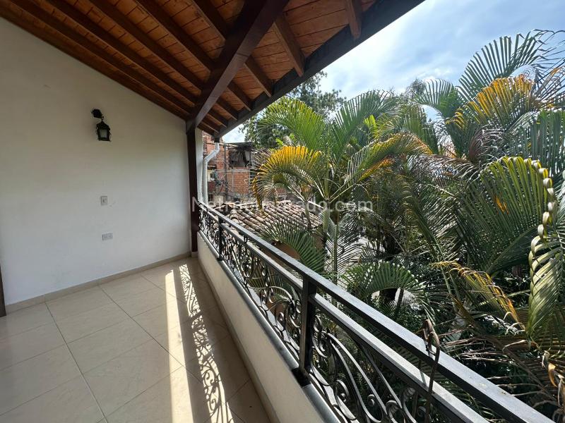 Apartamento con Encanto de 3 Alcobas en Aranjuez - 3