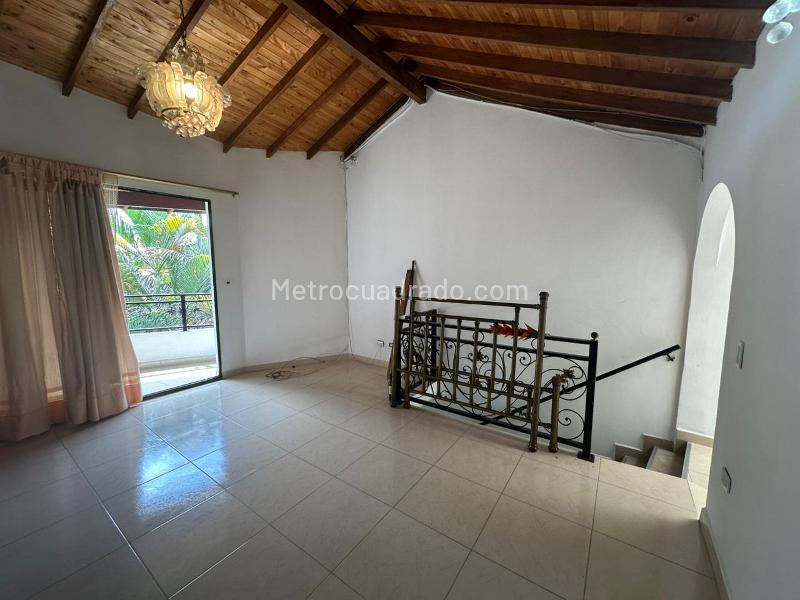 Apartamento con Encanto de 3 Alcobas en Aranjuez - 5