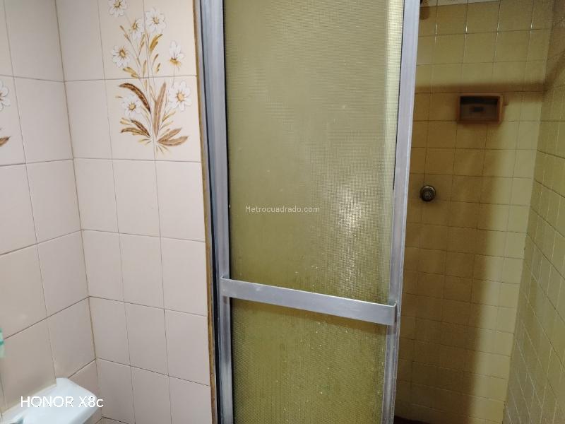 Spacious 4BR Apartment in Santa Teresita - 9