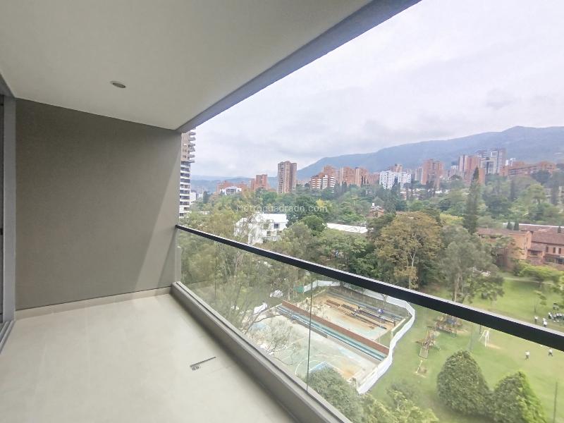 Apartamento Amoblado Amplio de 2 Alcobas en Transversal Intermedia - 9