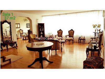 Casa en venta en Niza, Bogotá · foto 3 de 16