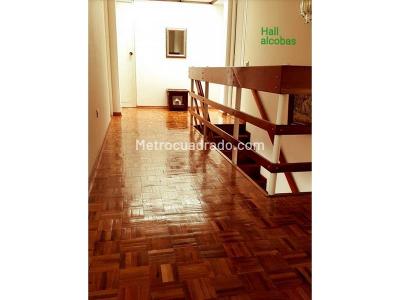 Casa en venta en Niza, Bogotá · foto 10 de 16