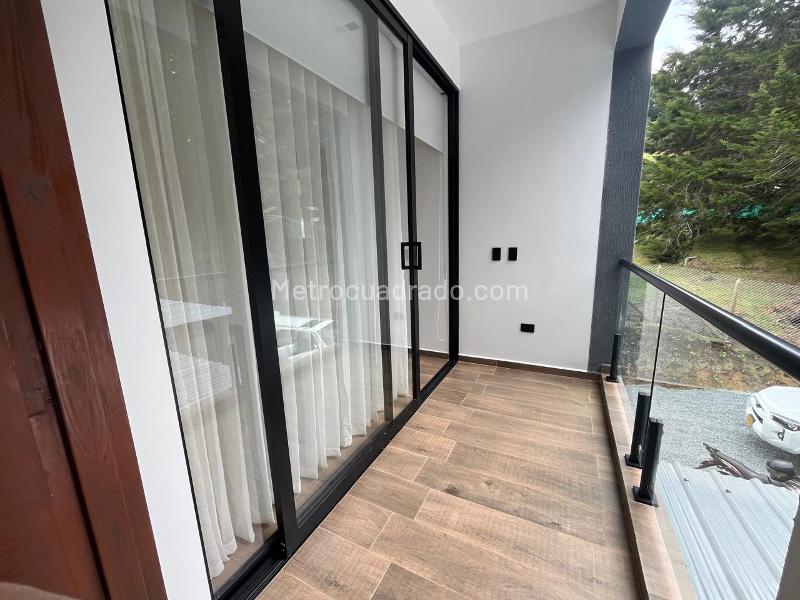 4BR House in El Retiro (10000 m²) - 4