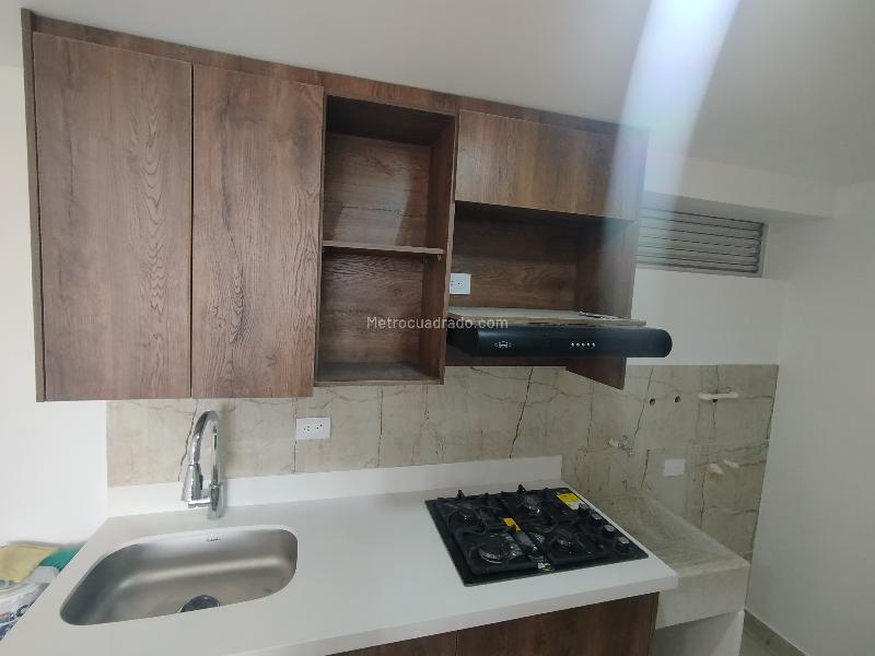Bright 2BR Apartment for Rent in La Estrella - 6