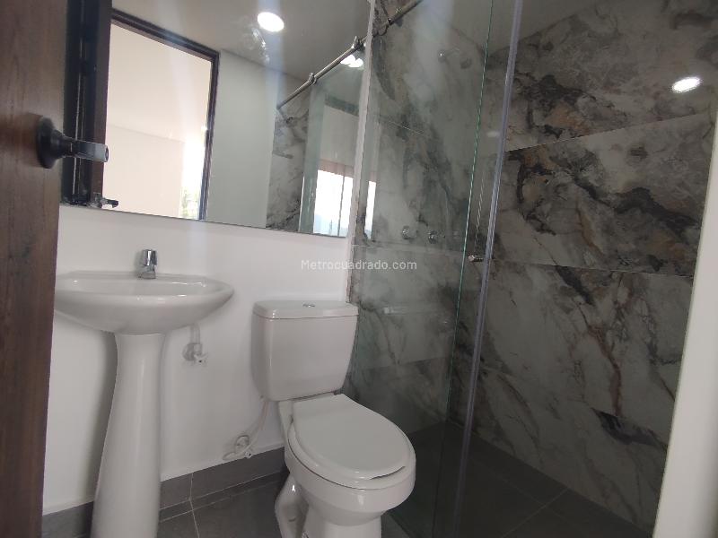 Bright 2BR Apartment for Rent in La Estrella - 7