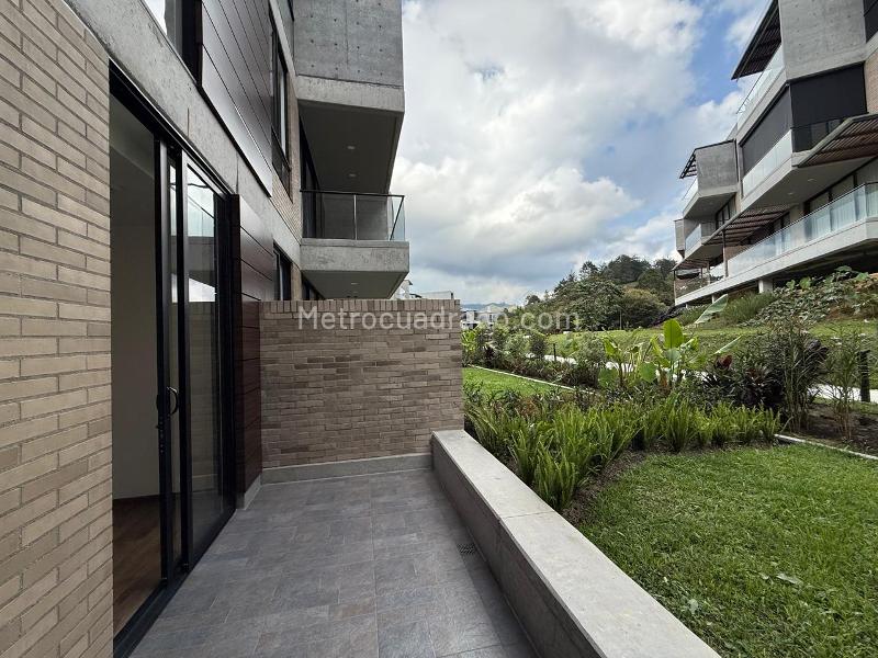 Apartamento en arriendo con 2 habitaciones en El Retiro - 2