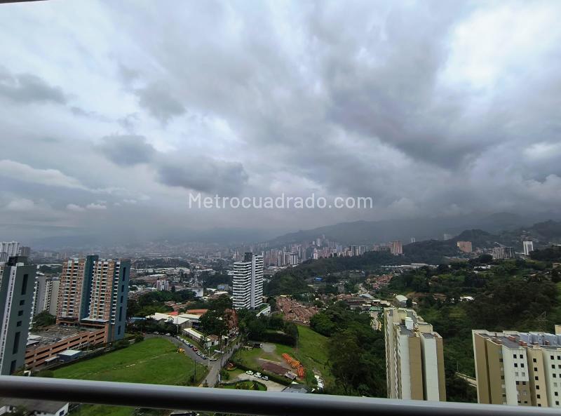 Apartamento nuevo en arriendo en La Estrella - 2