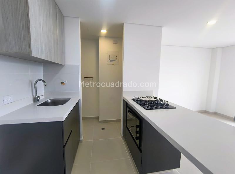 Apartamento nuevo en arriendo en La Estrella - 4