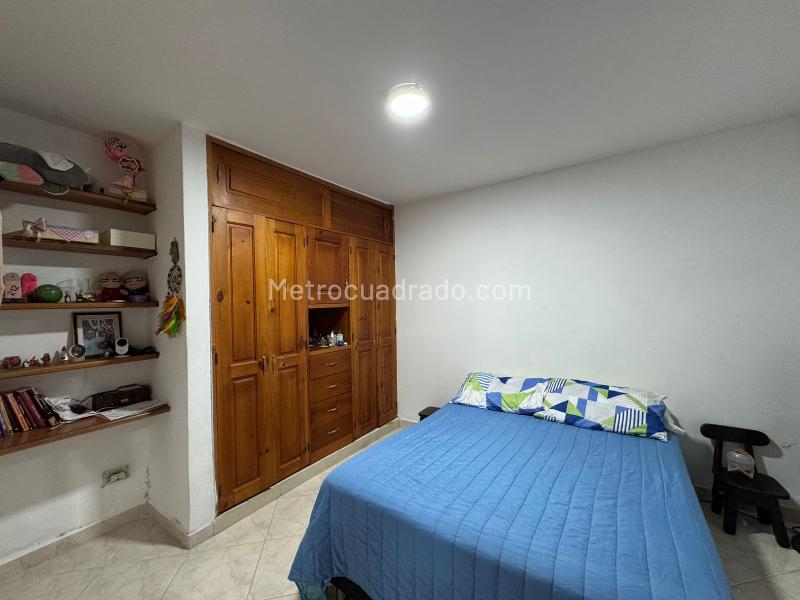 Furnished 4BR Apartment for Rent in Almería (Laureles) - 7