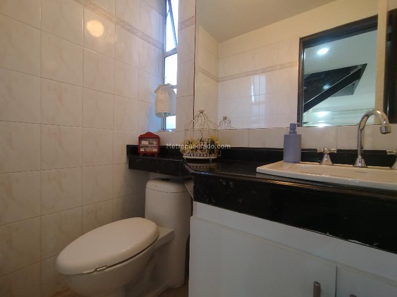 Spacious 4BR House in Las Palmas M - 5