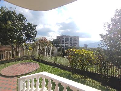 Casa de 4 alcobas en arriendo en Las Palmas M, Medellín, 323 m² · foto 6 de 20