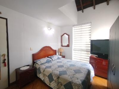 Casa de 4 alcobas en arriendo en Las Palmas M, Medellín, 323 m² · foto 12 de 20