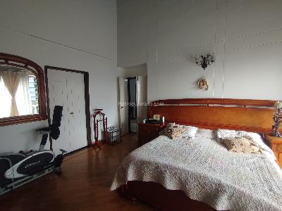 Casa de 4 alcobas en arriendo en Las Palmas M, Medellín, 323 m² · foto 19 de 20