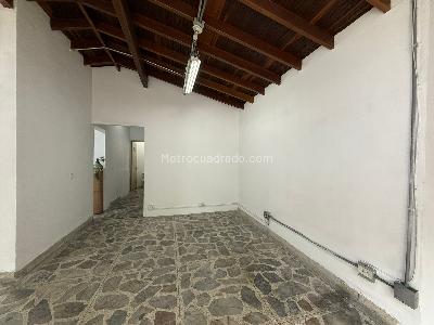 Casa de 2 alcobas en arriendo en Antioquia, Medellín, 130 m² · foto 2 de 19