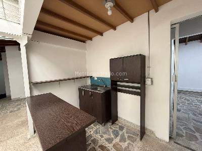 Casa de 2 alcobas en arriendo en Antioquia, Medellín, 130 m² · foto 5 de 19
