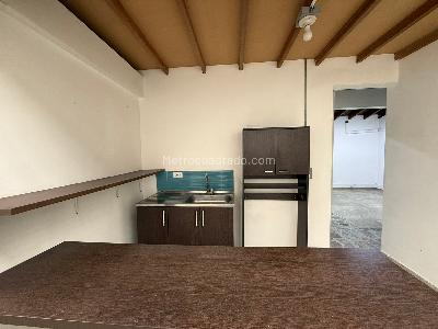 Casa de 2 alcobas en arriendo en Antioquia, Medellín, 130 m² · foto 6 de 19