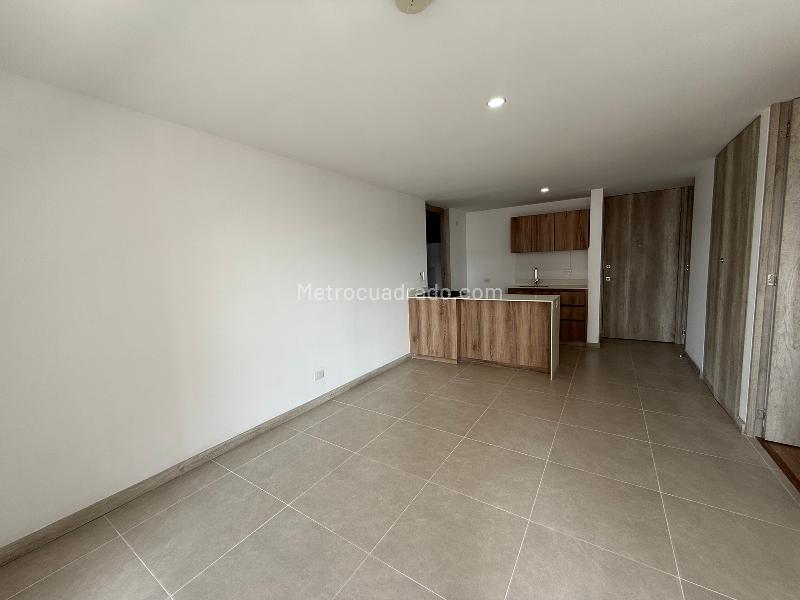 Modern 1BR Apartaestudio with Balcony in Ciudad del Río - 6