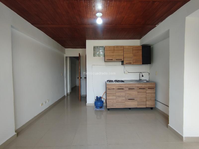 Estudio Acogedor en Los González, El Poblado - 5