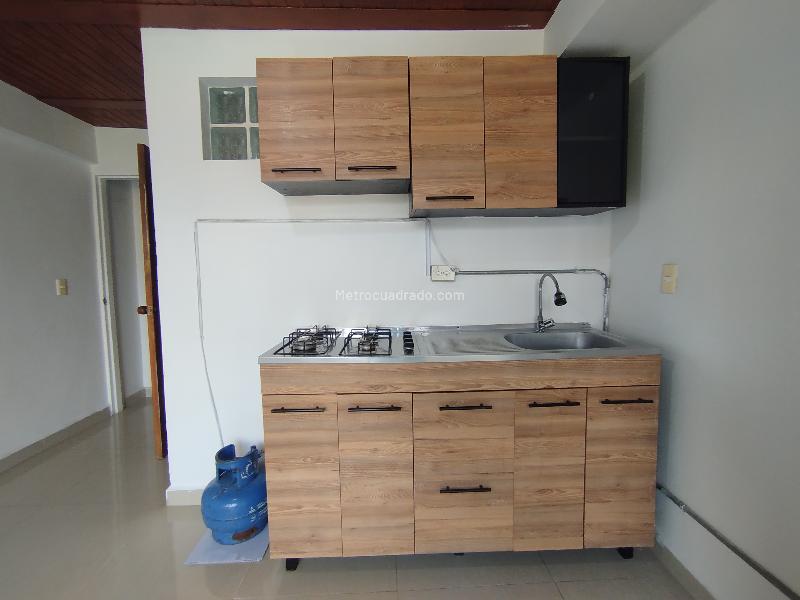 Estudio Acogedor en Los González, El Poblado - 6